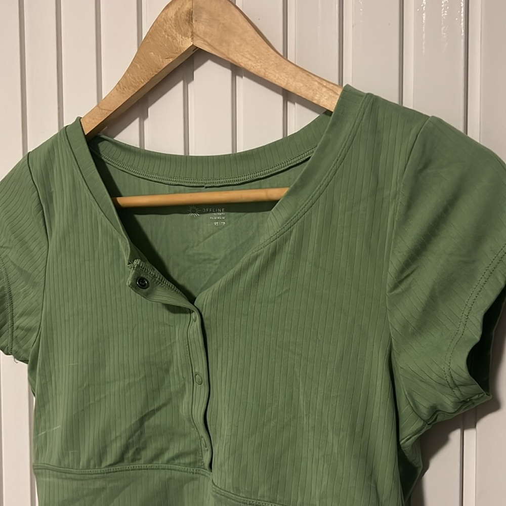 Aerie cropped baby tee